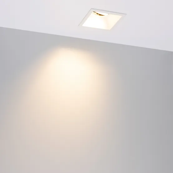 Фото #2 товара Светильник MS-FLOW-BUILT-S85x85-12W Warm3000 (WH, 38 deg, 230V) (Arlight, IP20 Металл, 5 лет)